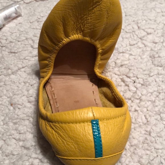 VEUC Camel Tieks - Picture 5 of 5